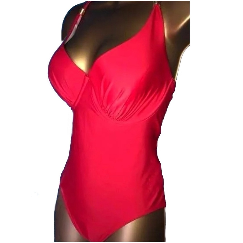 Gorgeous Ferrari RED 1-piece GOLD detail 32 DDD F